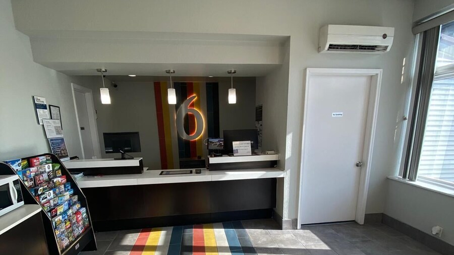 Motel 6 Manchester, TN