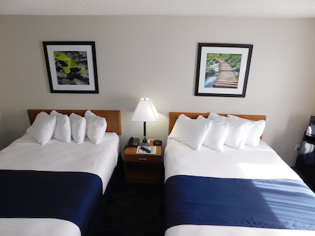 Standard Room, 2 Queen Beds | Soundproofing, iron/ironing board, free WiFi, bed sheets