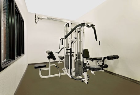 Fitness facility. Super 8 by Wyndham Battle Mountain