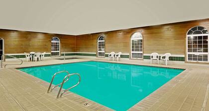 Super 8 by Wyndham Battle Mountain