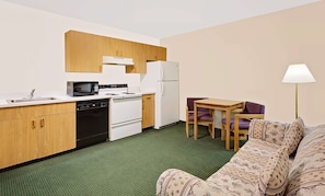 Room, 2 Queen Beds, Non Smoking (Efficiency) | Private kitchen | Fridge, microwave, coffee/tea maker