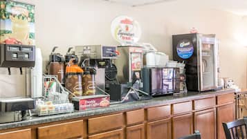 Free daily continental breakfast