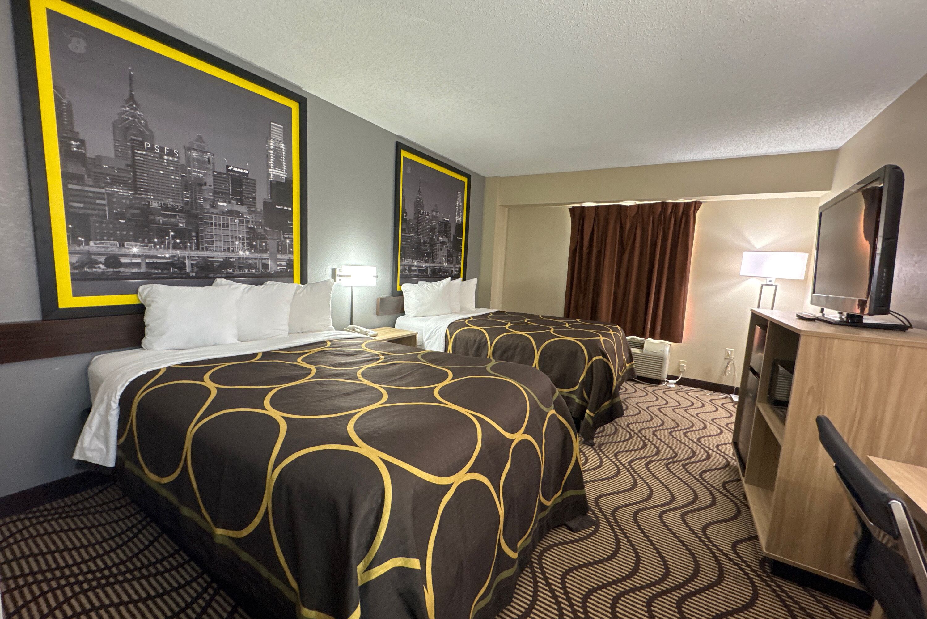 Rom, 2 dobbeltsenger, ikke-røyk | Skrivebord, strykejern/-brett og barnesenger (inkludert)