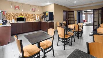 Free daily on-the-go breakfast