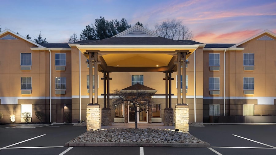 Super 8 by Wyndham Mars/Cranberry/Pittsburgh Area