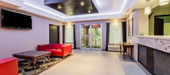 Super 8 by Wyndham Mars/Cranberry/Pittsburgh Area