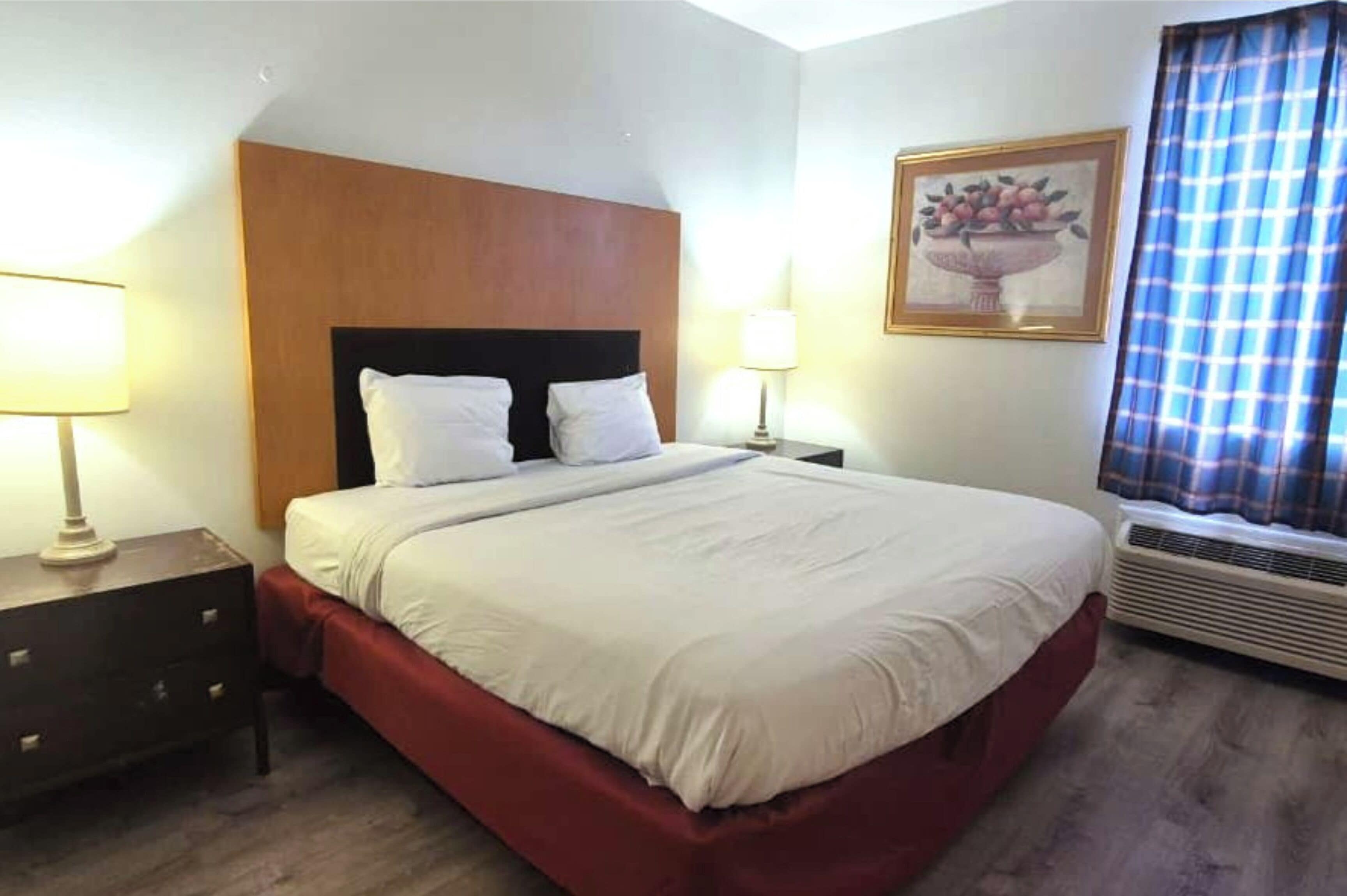 Desk, iron/ironing board, free WiFi, alarm clocks