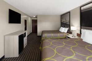 Standard Room, 2 Queen Beds - Super 8 by Wyndham Shepherdsville / Louisville South I65 (Shepherdsville)