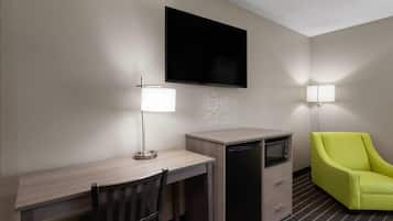 Habitación, 1 cama de matrimonio grande, no fumadores (Mobility Accessible) | Escritorio, cunas gratuitas, camas supletorias y wifi gratis