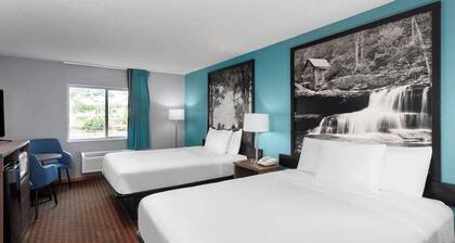 McHenry Inn