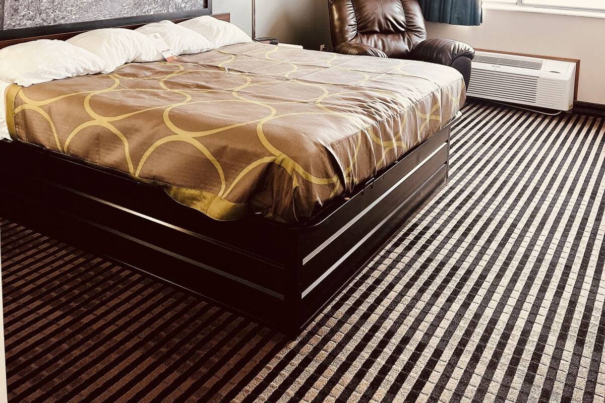 Desk, blackout drapes, iron/ironing board, cribs/infant beds