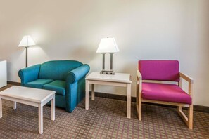 Suite Studio Deluxe, 1 trÚs grand lit, non-fumeurs | Bureau, fer et planche à repasser, lits bébé (gratuits)