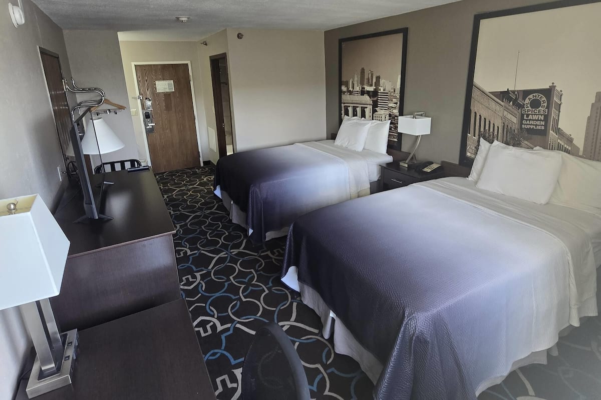Double Room, 2 Double Beds | Desk, iron/ironing board, free cribs/infant beds, rollaway beds