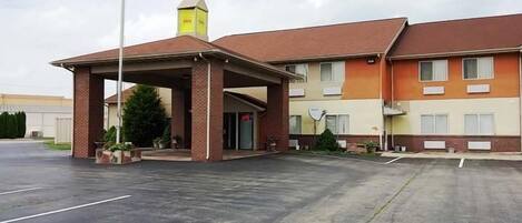 Fachada da propriedade