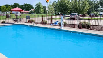 Seasonal outdoor pool