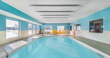 Super 8 by Wyndham Kokomo