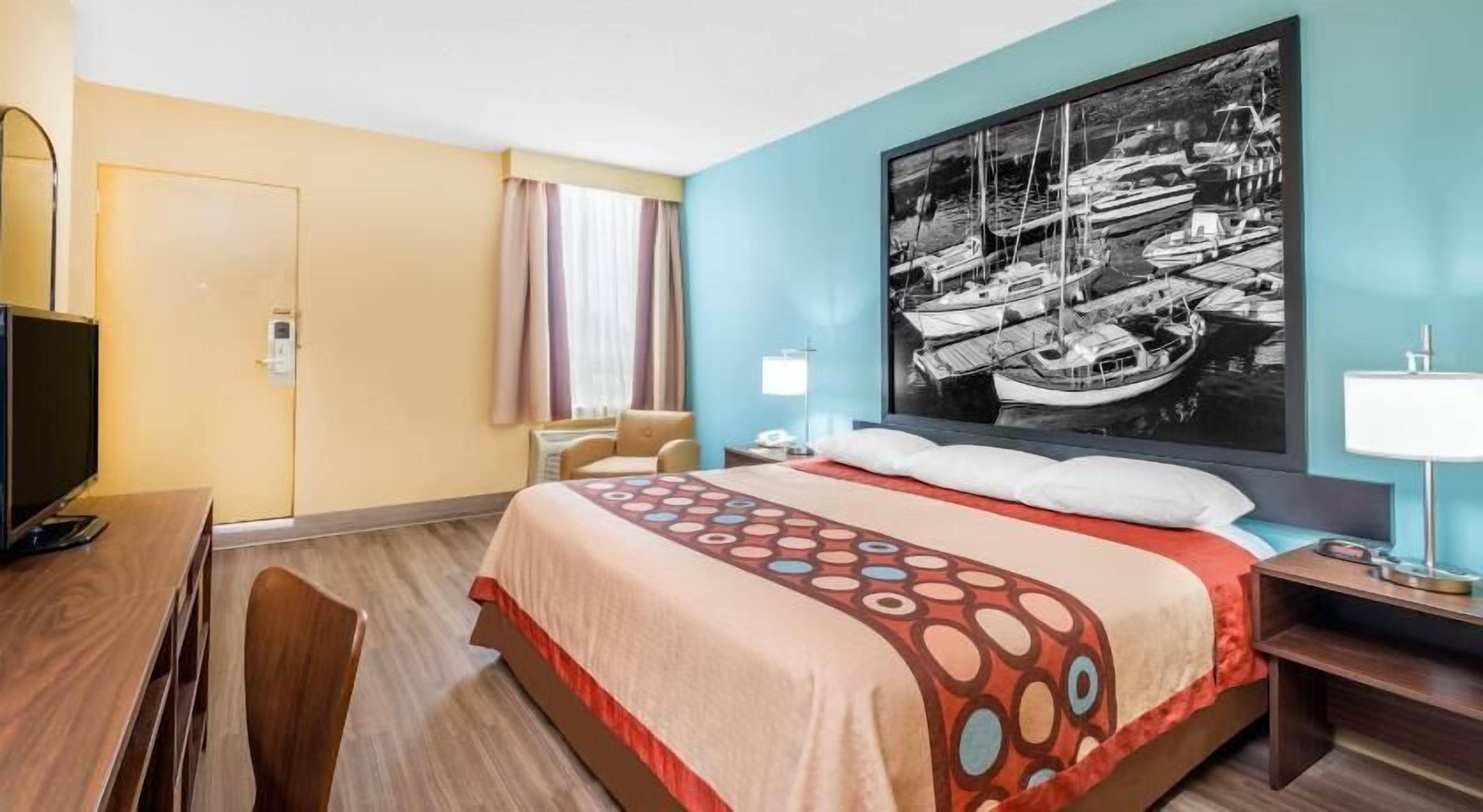 Desk, free cots/infant beds, rollaway beds, free WiFi