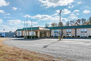 Exterior - Quality Inn Cape Girardeau North (Cape Girardeau)