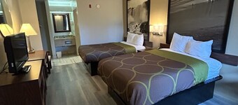 Super 8 by Wyndham Fayetteville