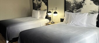 金斯波特 I-81 溫德姆速 8 飯店