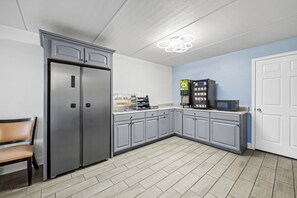 Free daily on-the-go breakfast 