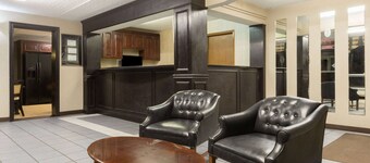 Super 8 by Wyndham Kingsport /I-81