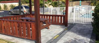 Super 8 by Wyndham Sarasota Near Siesta Key