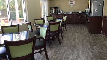 Free daily on-the-go breakfast