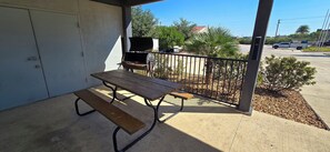 BBQ/picnic area