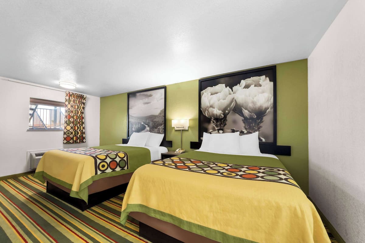 Standard Room, 2 Queen Beds