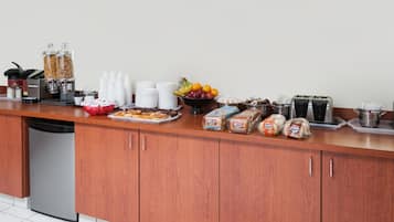 Free daily continental breakfast
