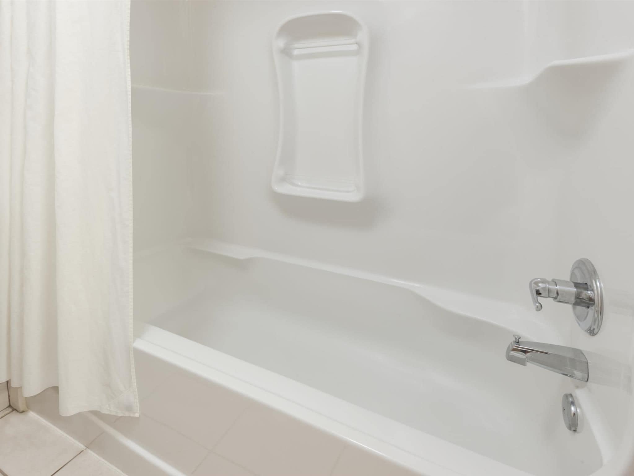 Photo - Super 8 by Wyndham Edmonton/West