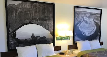 Arch Canyon Inn