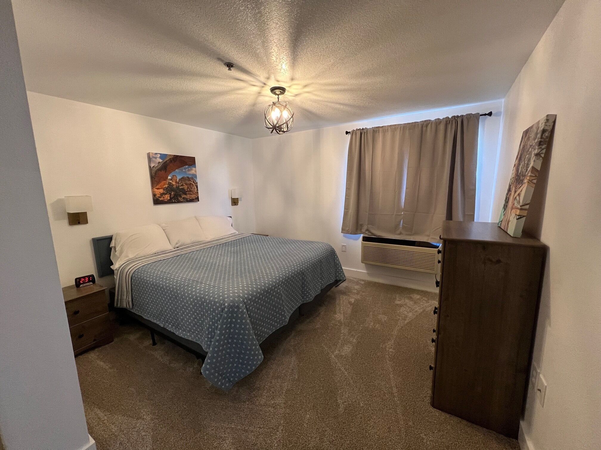 Suite, Non Smoking, Kitchen | Desk, laptop workspace, iron/ironing board, free cribs/infant beds