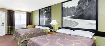 Super 8 by Wyndham Tallulah LA