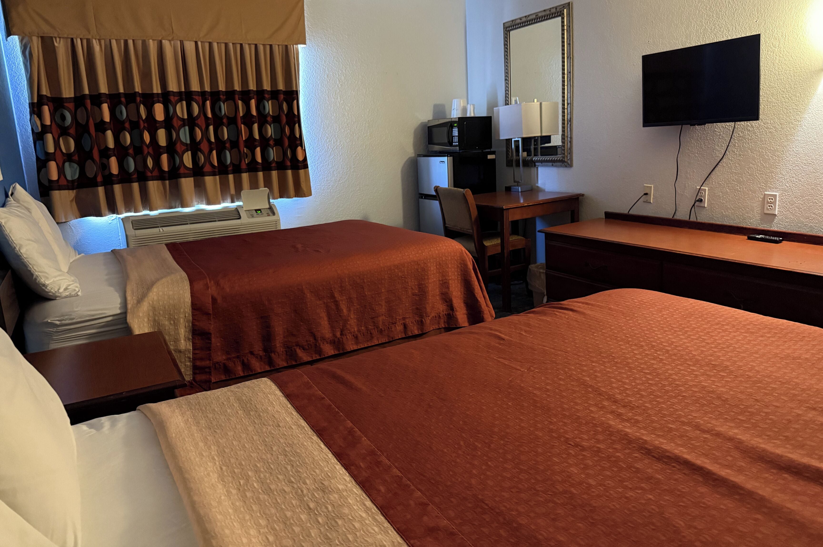 Room, Non Smoking (2 Full Beds) | Desk, iron/ironing board, free WiFi, bed sheets