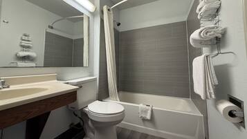 Zimmer, 1 King-Bett, Nichtraucher | Badezimmer