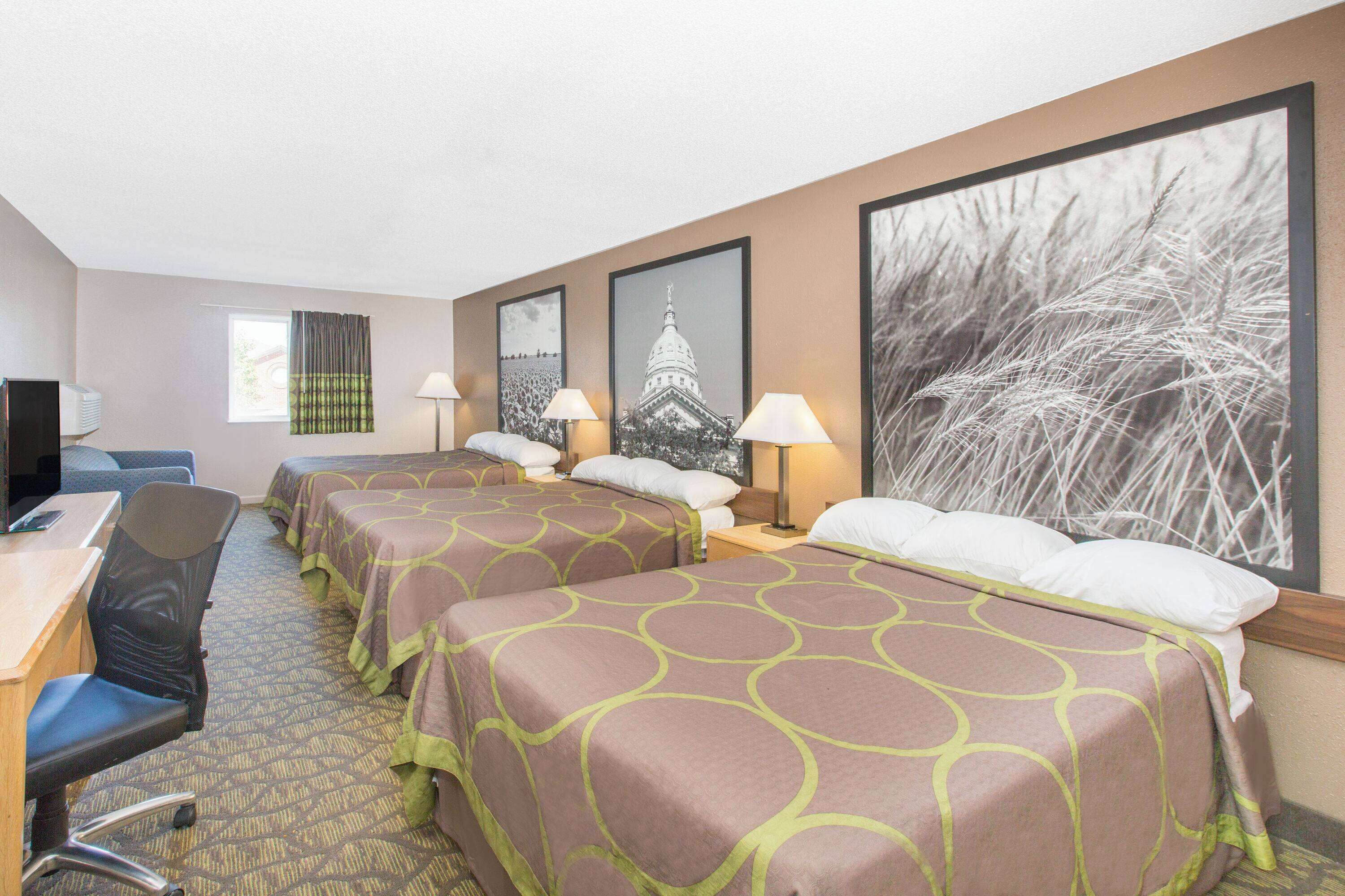 Studio Suite, Multiple Beds, Non Smoking | Desk, laptop workspace, iron/ironing board, free cots/infant beds