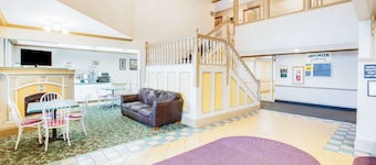 Super 8 by Wyndham Brooklyn