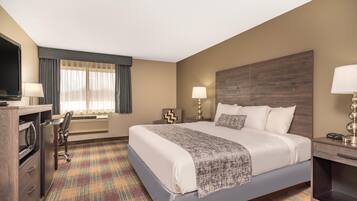 Escritorio, tabla de planchar con plancha y cunas gratuitas