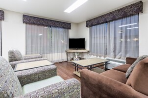 Sala de estar en el lobby
