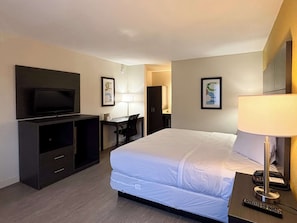 Free WiFi, bed sheets, alarm clocks - Motel 6 Charlotte, NC - Northlake (Charlotte)
