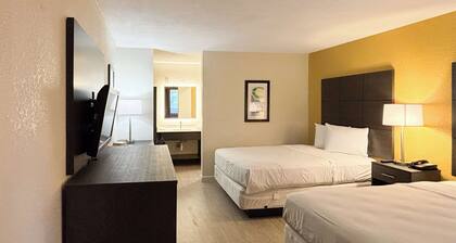 Motel 6 Charlotte, NC - Northlake