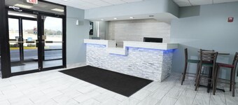 Red Carpet Inn and Suites Newnan GA