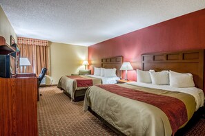 Premium bedding, desk, blackout drapes, soundproofing - Red Roof Inn & Suites Little Rock (Little Rock)