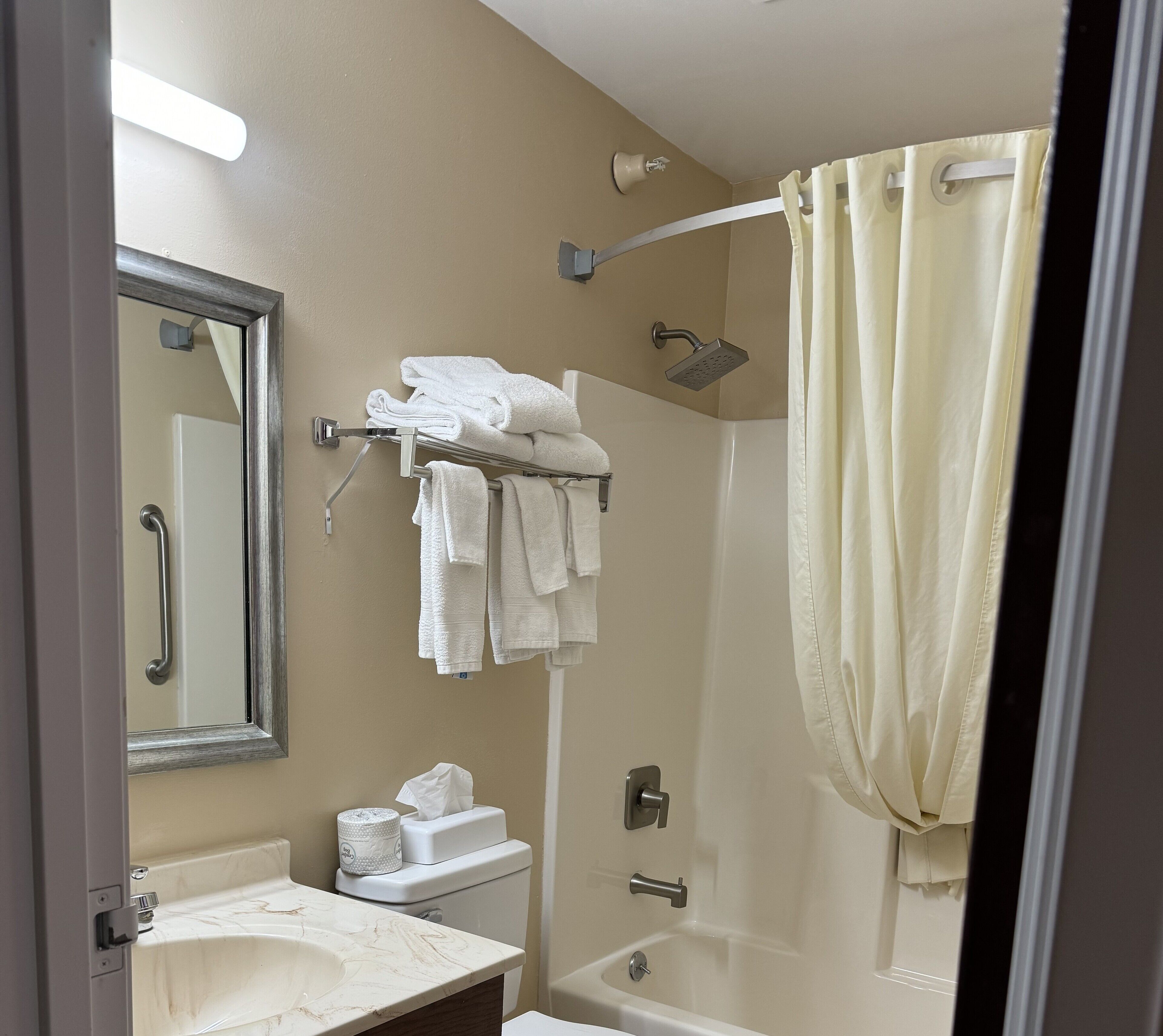 Hair dryer, towels