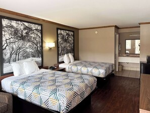 مكواة/لوح كي وواي فاي مجانًا وملاءات أسرّة