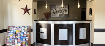Super 8 by Wyndham Houston/i-10/federal Road