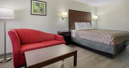SureStay Hotel by Best Western Terrell