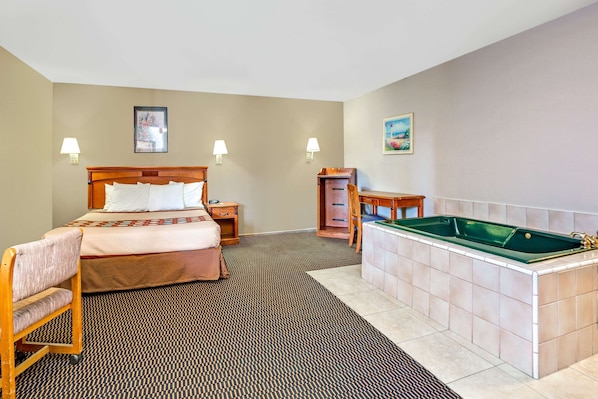 Cortinas blackout, tabla de planchar con plancha y cunas gratuitas